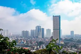 Featured image for blog post titled: Sống, Làm Việc & Phát Triển: So Sánh Chi Tiết Sky Center, Botanica Premier & Republic Plaza